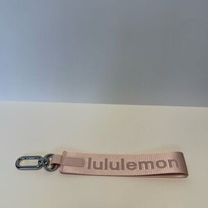 Lululemon Never Lost Keychain | Light Pink